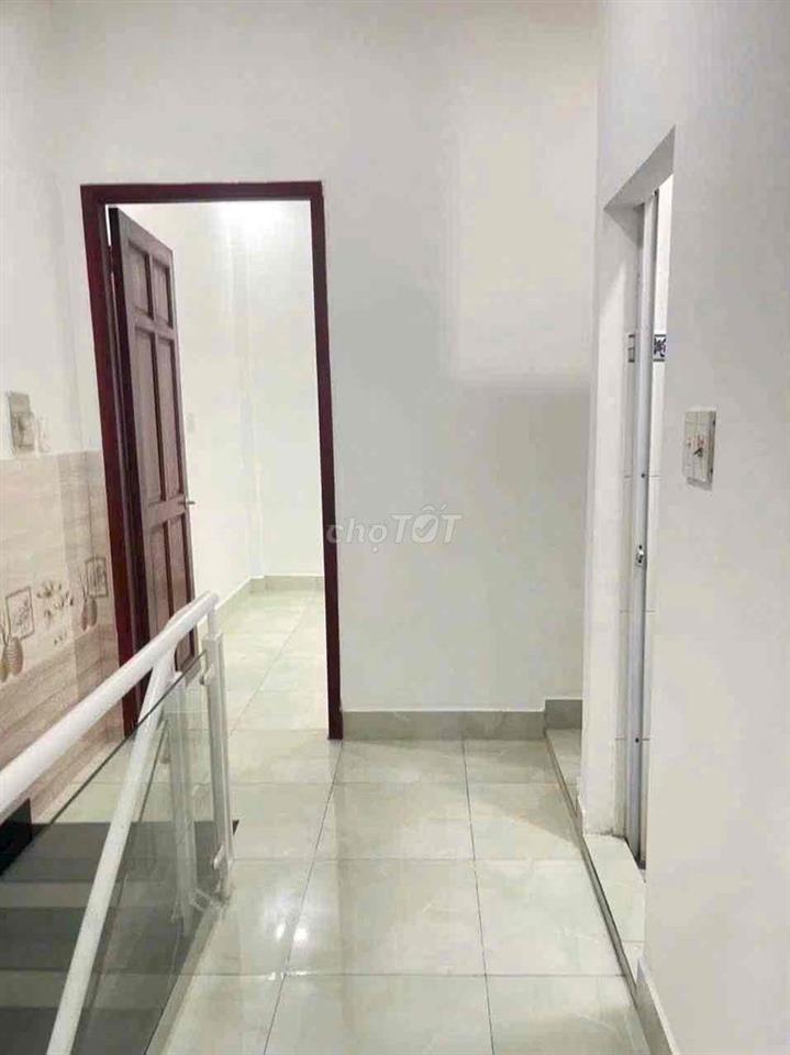 nhà sát trường cấp 2 tô ngọc vân ngay Cầu Ông Đụng Ngã Tư Ga Q12