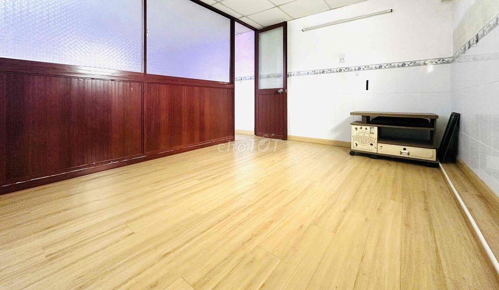 nhà gần trường cđ điện lực Hà Huy Giáp Ngã Tư Ga Q.12