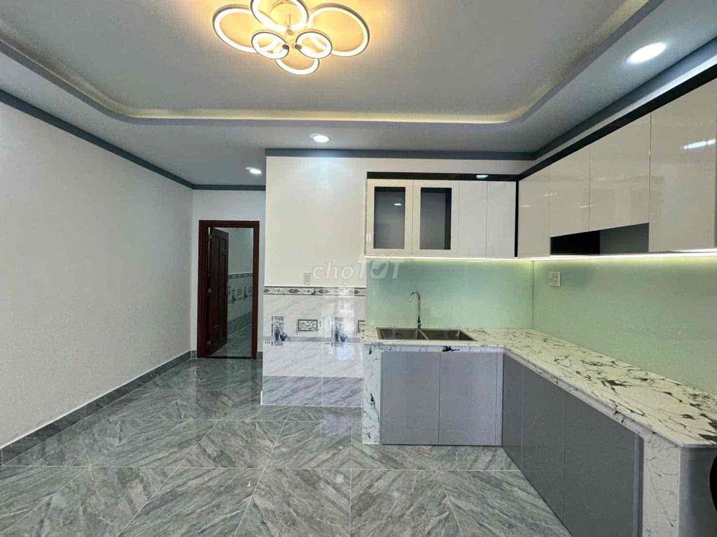 nhà mới 1/võ thị liễu cạnh chợ Vườn Lài sau Trường ĐH N.T.Thành