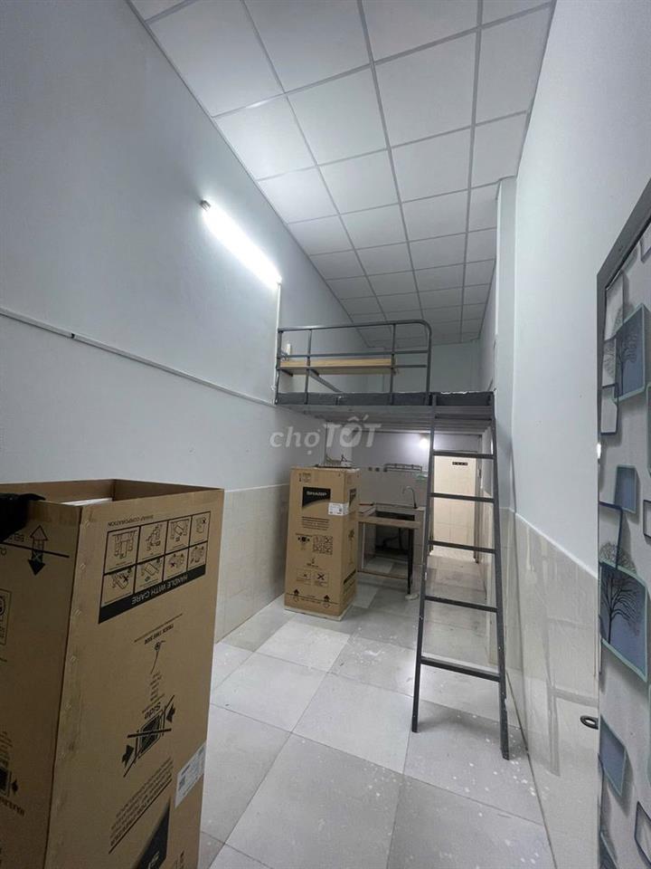 Nhượng lại phòng trọ đầu tháng 9 ở