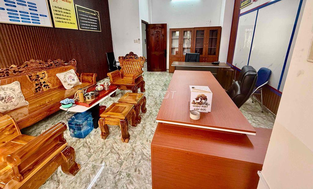 nhà kinh doanh/ văn phòng/ nhà ở/ spa