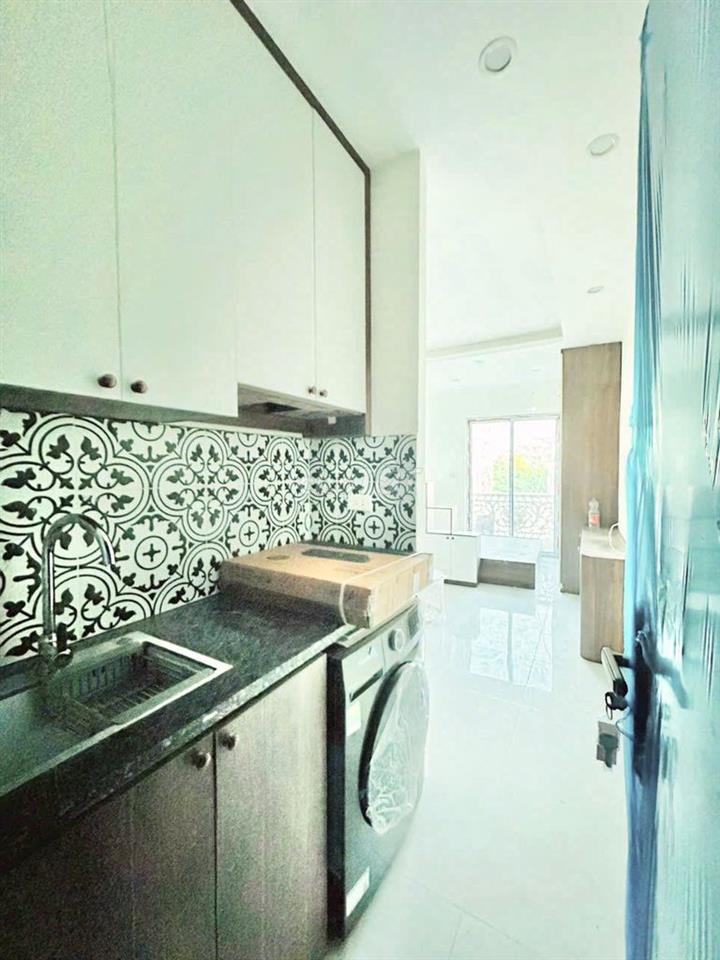 Cho thuê nhà mới ở Vạn Phúc đủ nội thất