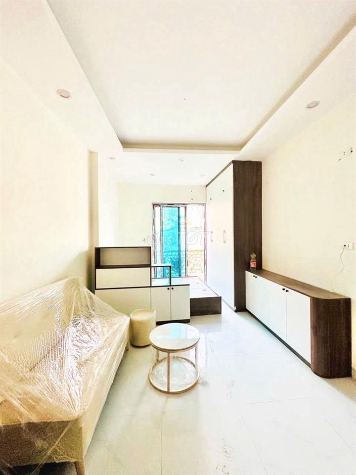 Cho thuê nhà mới ở Vạn Phúc đủ nội thất