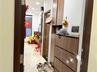 Cần gã căn hộ Bcons Garden đầy đủ nội thất