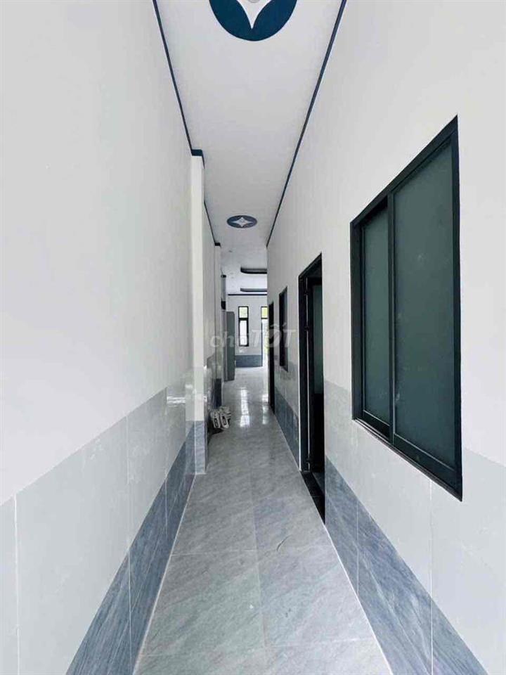 Nhà mơi full ở thủ dầu một sân ô tô