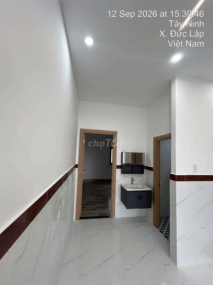 NHÀ MỚI XÂY DỌN VÀO Ở NGAY ĐÃ CÓ SỔ GẦN NGÃ 3 MỸ HẠNH