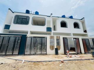 NHÀ MỚI XÂY DỌN VÀO Ở NGAY ĐÃ CÓ SỔ GẦN NGÃ 3 MỸ HẠNH