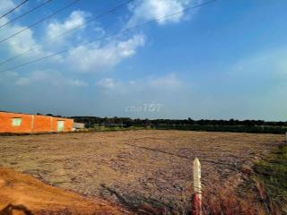 CHO THUÊ ĐẤT LÀM BÃI XE TẢI – TÂY NINH