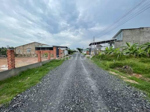 CHO THUÊ ĐẤT LÀM BÃI XE TẢI – TÂY NINH