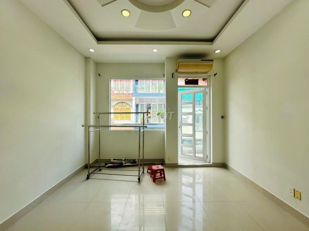 Chính chủ cần bán nhà giá tốt 4x10 trệt 1 lầu