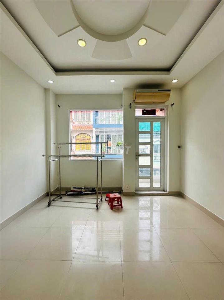 Chính chủ cần bán nhà giá tốt 4x10 trệt 1 lầu