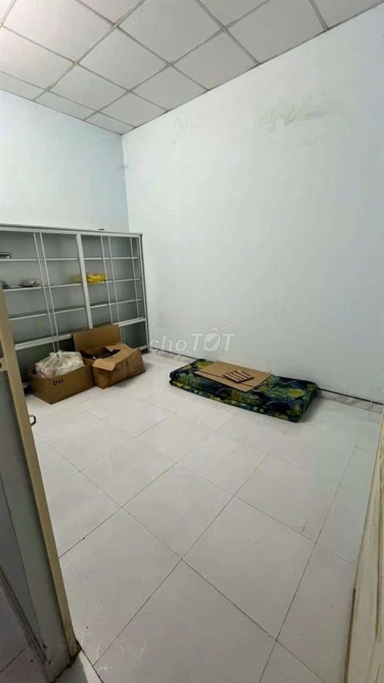 nhà mặt tiền cần bán