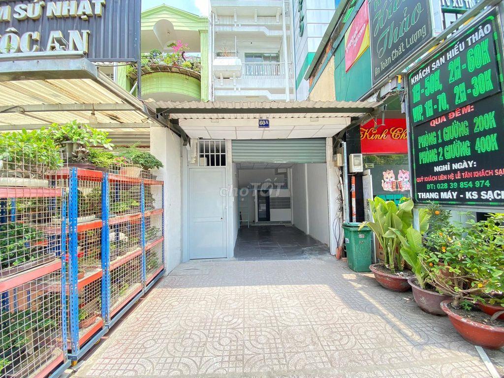 NHƯỢNG MẶT BẰNG KINH DOANH GẦN SÂN BAY