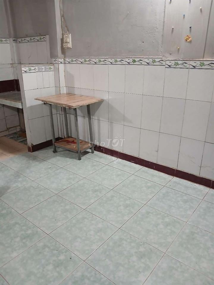 PHÒNG TRỌ GẦN CV PHẦN MỀM QUANG TRUNG VÀ BỆNH VIỆN Q12