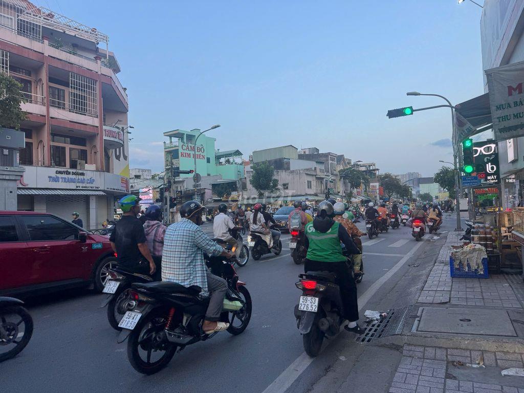 Chính chủ cần cho thuê gấp MT Bà Hom