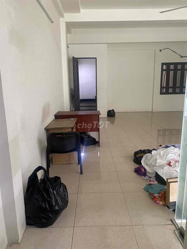 cho thuê văn phòng nguyên tầng lầu