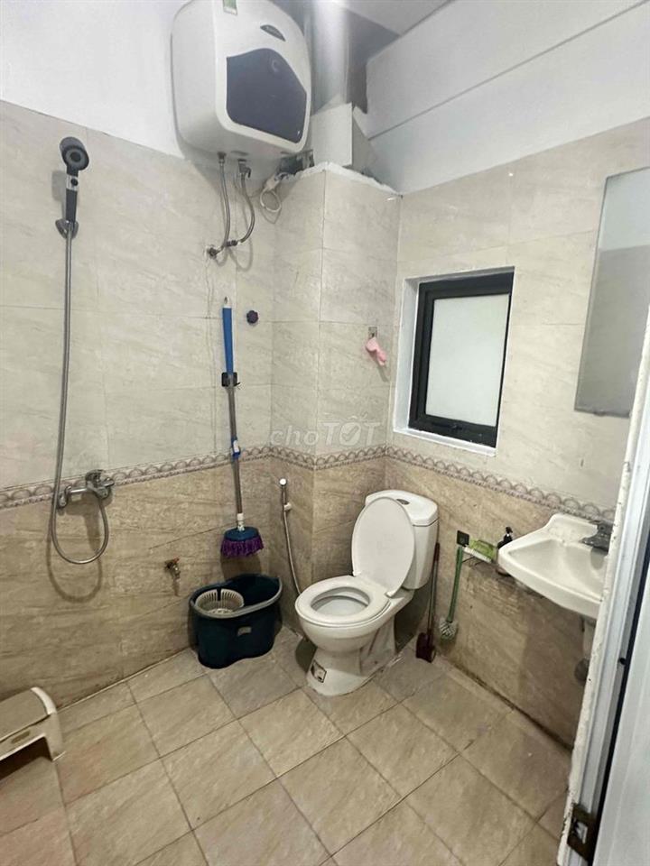 Cho Thuê Phòng Tiện Nghi , Rộng , Thoáng (ưu tiên gđ và sv ở )