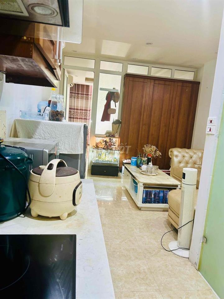 Đi công tác nên nhượng lại căn hộ dịch vụ