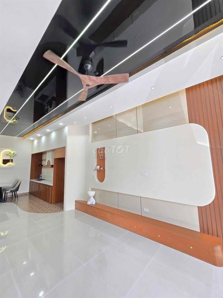 Chính chủ - bán nhà phố siêu phẩm