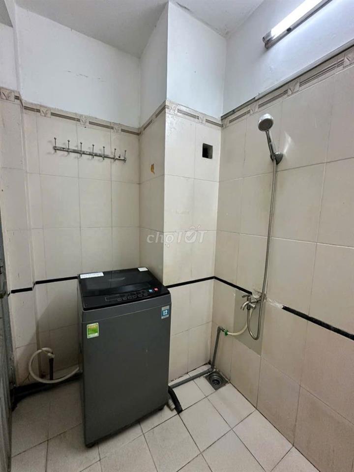 CHO THUÊ 2 PHÒNG NGỦ, 3-4 NGƯỜI Ở, SÁT CÔNG VIÊN GẦN ĐH IUH và VLU