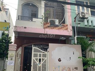 bán nhà mặt tiền đường Nghiêm Toản