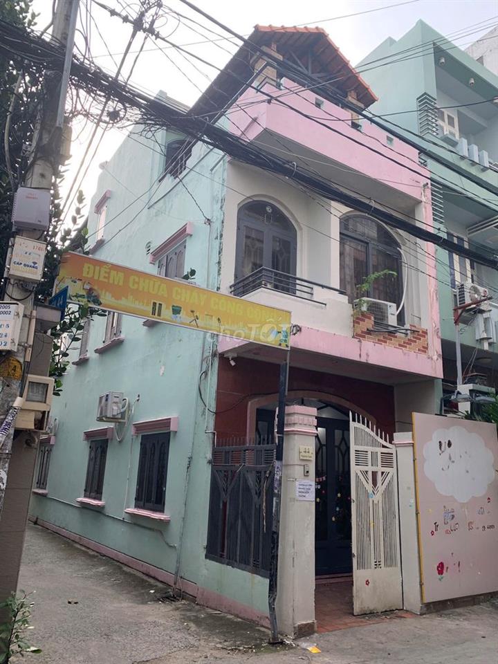 bán nhà mặt tiền đường Nghiêm Toản