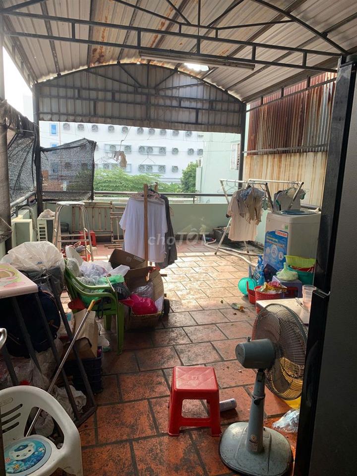 bán nhà mặt tiền đường Nghiêm Toản
