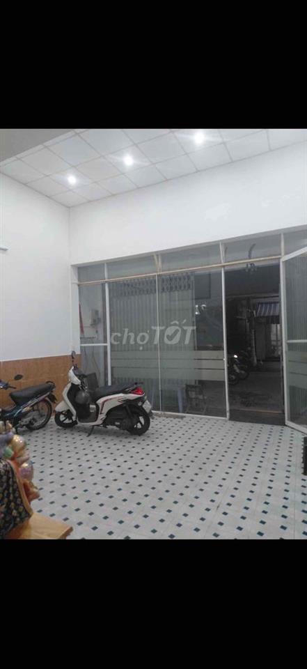 cho thuê mặt bằng 30m2 mặt tiền đường lớn thanh khê - 8 triệu / tháng