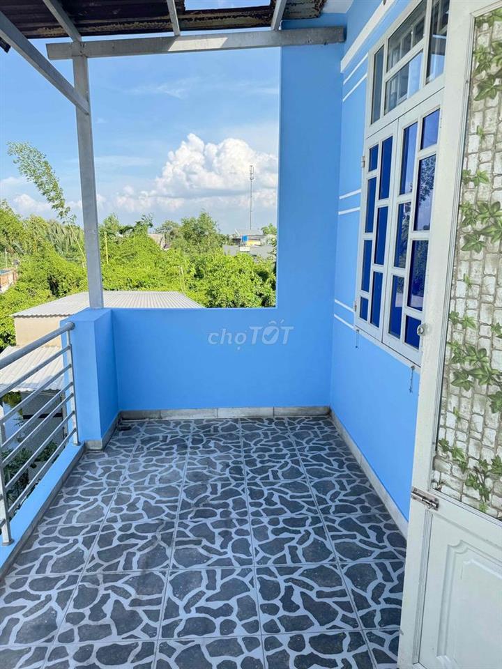 Cần bán căn nhà đường Tân phước