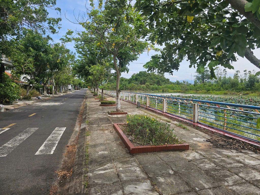 bán nhanh lô đất full thổ cư sổ hồng chính chủ