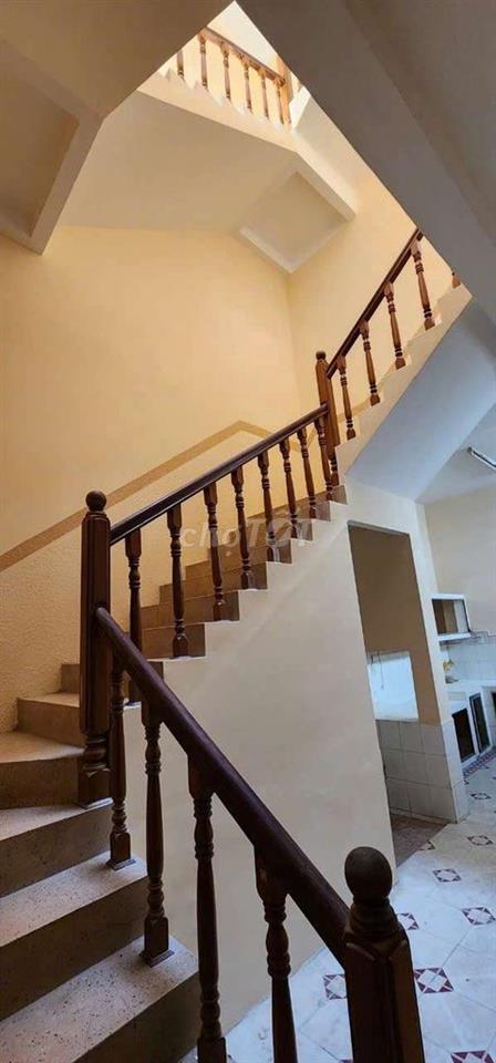 Bán nhà gần bến ninh kiều