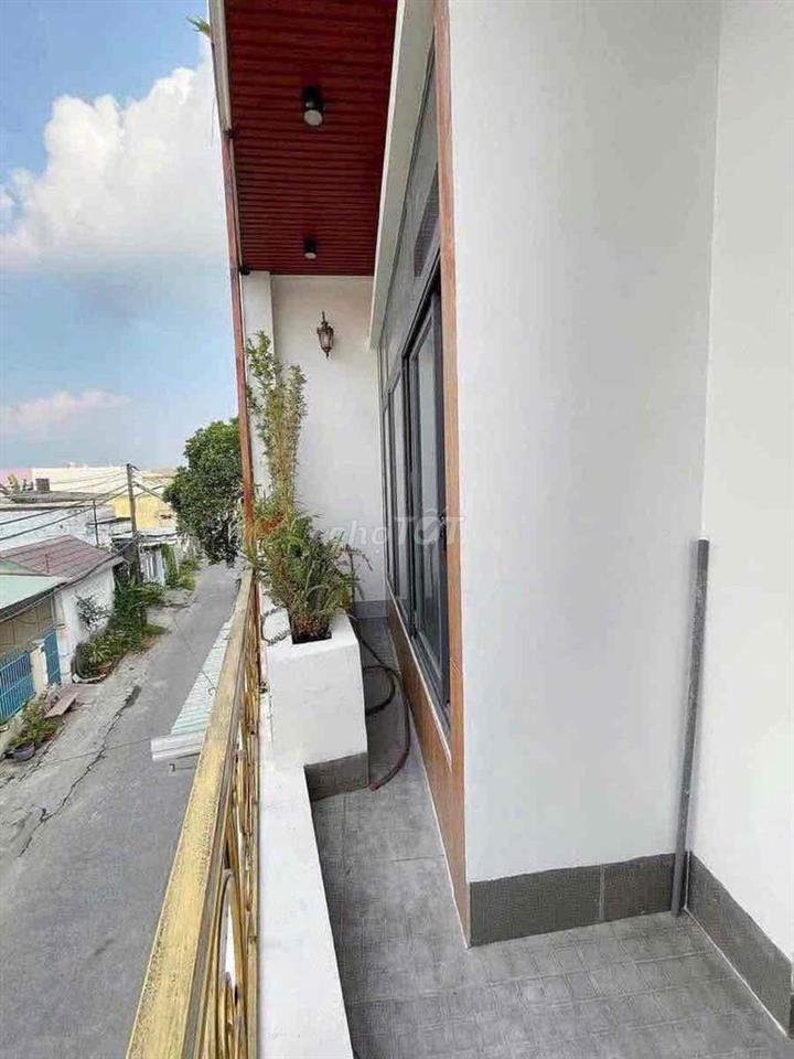 Dành cho các bạn sinh viên , tiết kiệm tiền mua sắm cơ sở vật chất