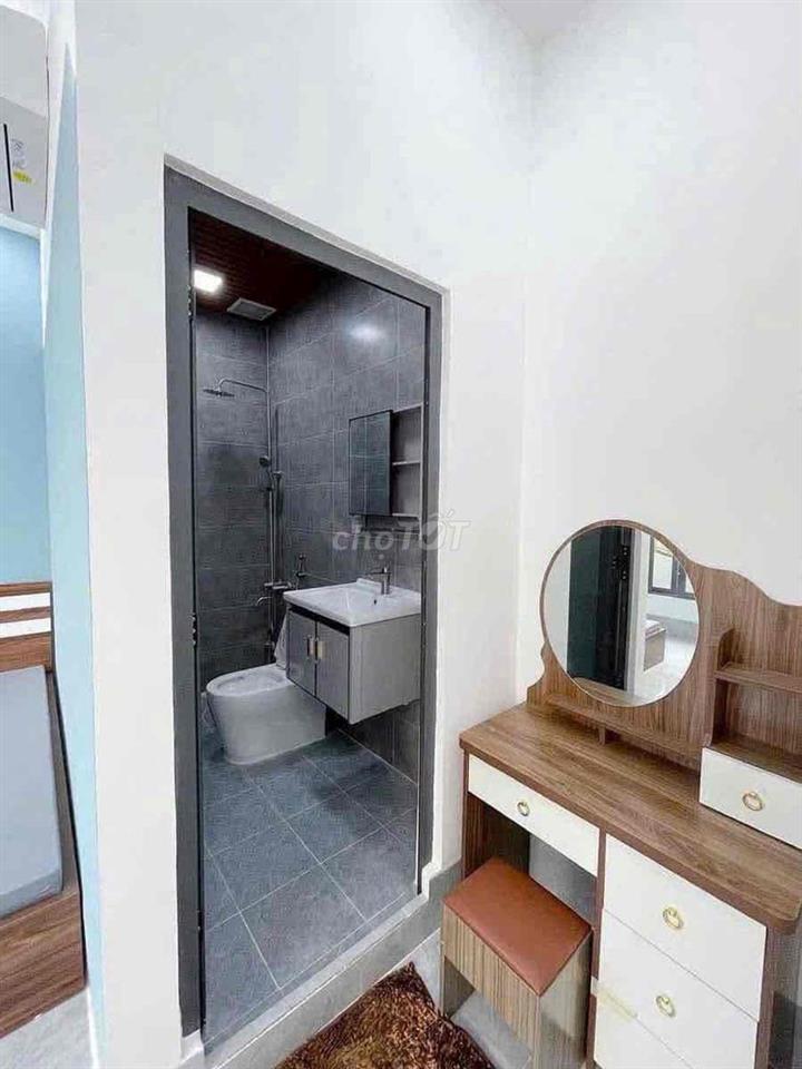 Dành cho các bạn sinh viên , tiết kiệm tiền mua sắm cơ sở vật chất