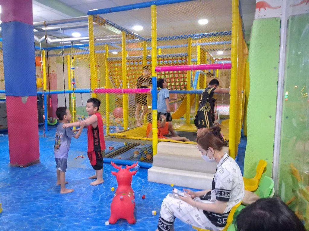 cần sang lại KVC trẻ em khu cafe và 11 phòng trọ