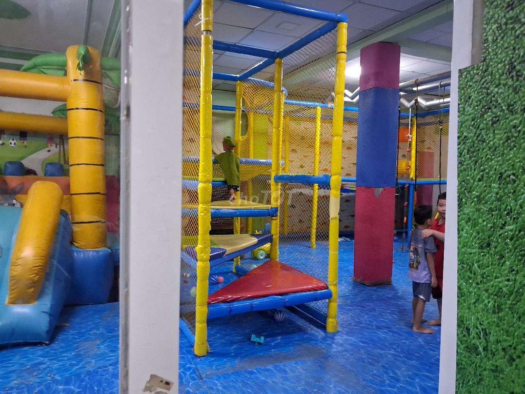 cần sang lại KVC trẻ em khu cafe và 11 phòng trọ