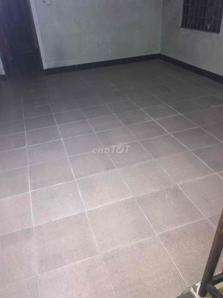 Cần cho thuê nhà 6 kiệt 25 ông ích khiêm. Nhà gần Đại nội.