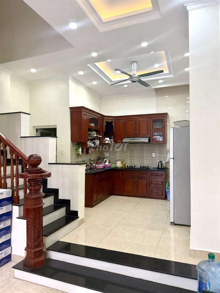 Cho thuê nhà nguyên căn Đặng Văn Bi, Thủ đức