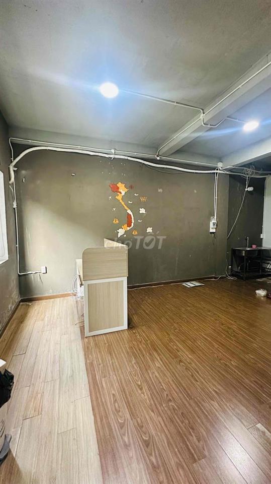 Cho thuê văn phòng mặt tiền song hành lakeview tầng 2 hoặc 3