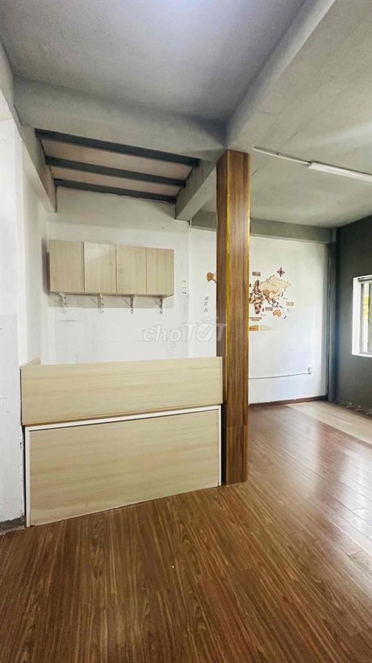 Cho thuê văn phòng mặt tiền song hành lakeview tầng 2 hoặc 3