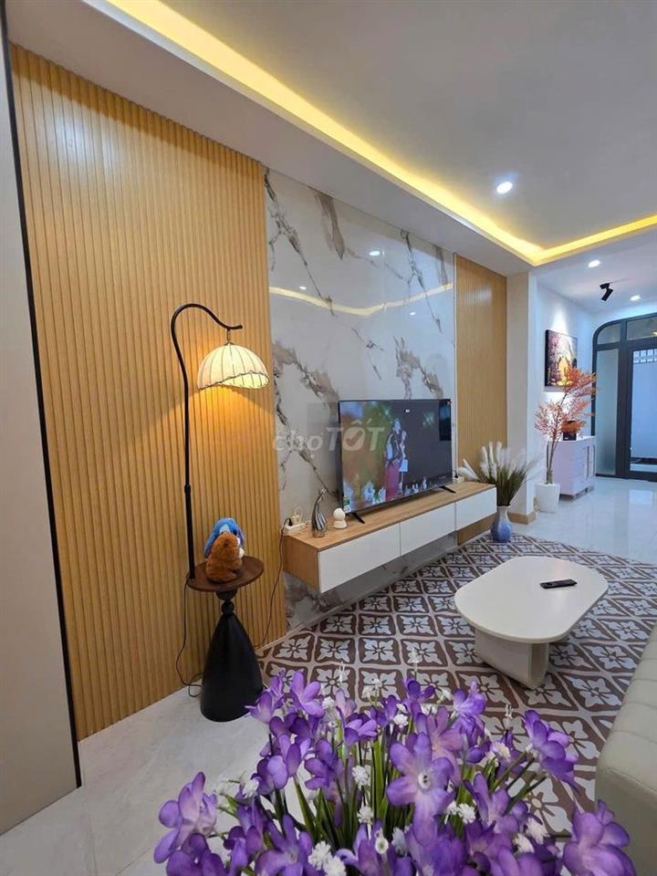 Cho thuê nhà TT Hải Châu