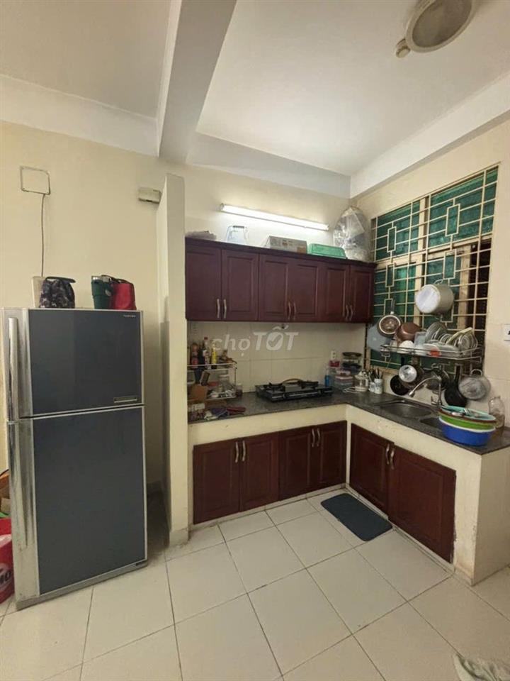 Tìm 01 bạn nữ ở ghép chung cư B1 Trường Sa