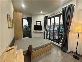Căn Phòng Ban Công- Đầy Đủ Nội Thất- View Vườn Hoa Giấy