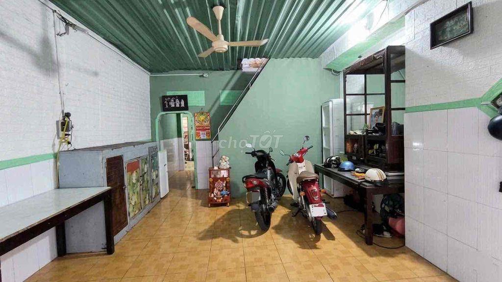 Nhà Hẻm Lê Văn Việt