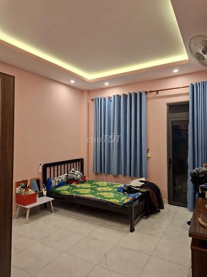 Cần bán căn nhà An Phú Đông chưa qua Quốc lộ