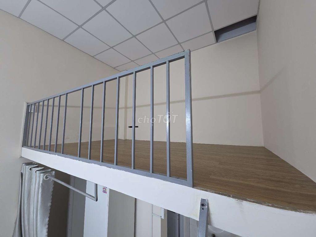 Phòng Duplex Free xe, Free máy giặt, máy lạnh