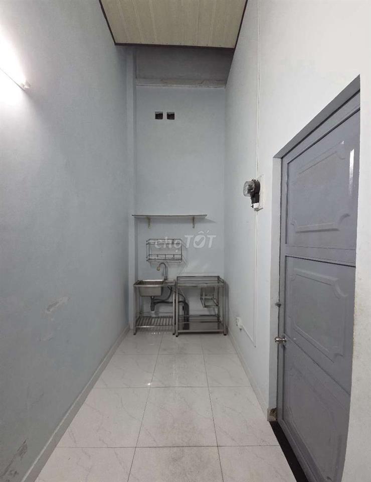 Phòng Duplex Free xe, Free máy giặt, máy lạnh