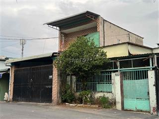 Đất quận 2