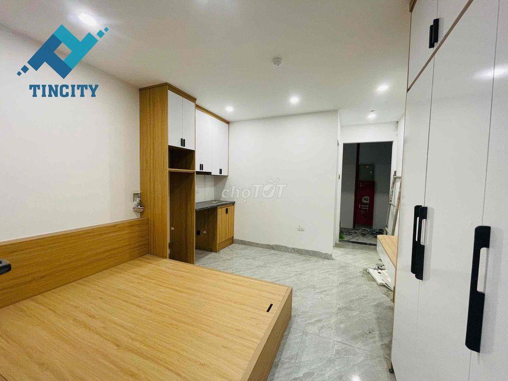 Đầy đủ nội thất có tủ lạnh , máy giặt riêng ,…
