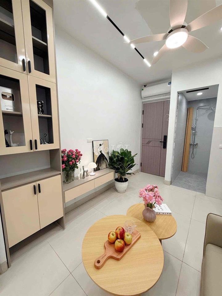 Nhà mặt phố , oto đỗ ngay cửa