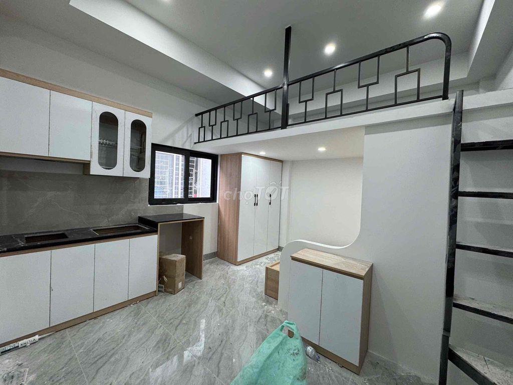 Gần rất nhiều các trường đại học TMU , Tài nguyên , công nghiệp